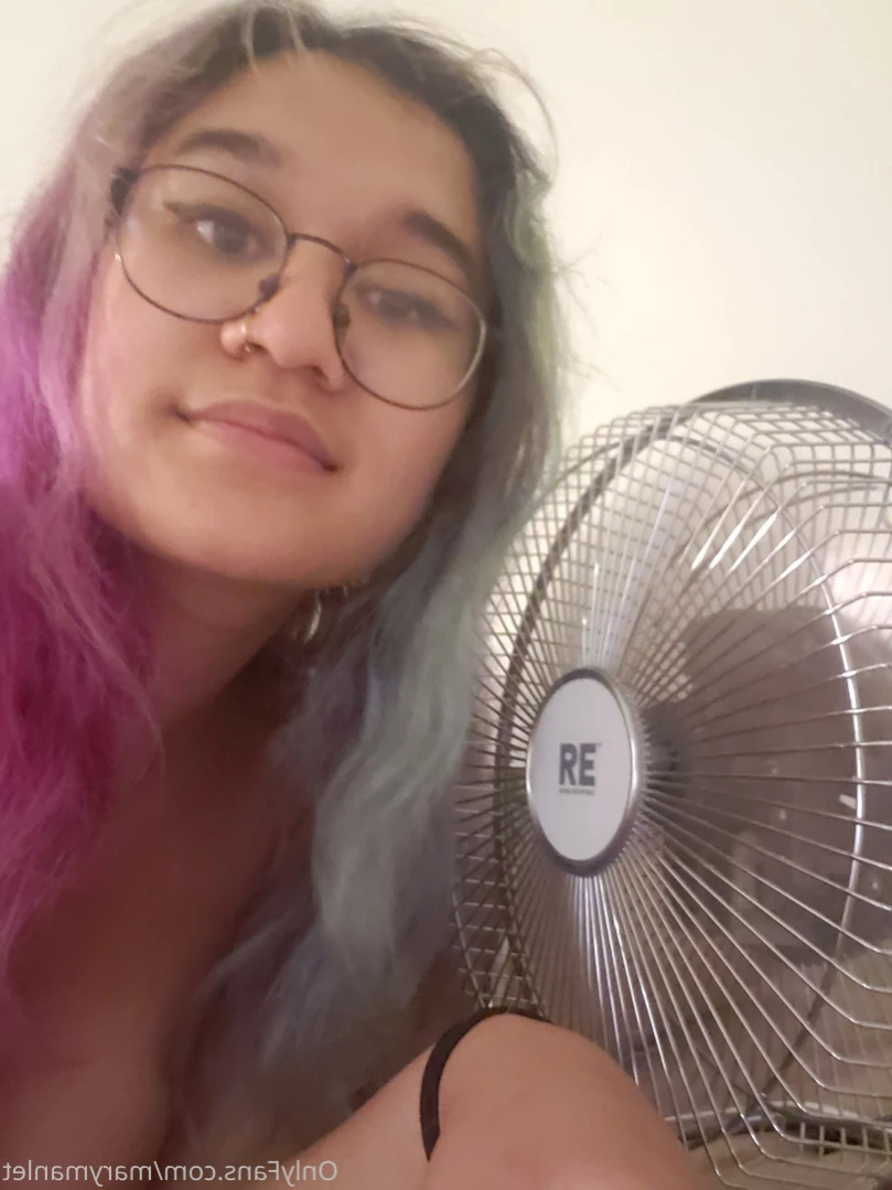 MaryAnn B. [ marymanlet ] Onlyfans leaked photo 12304242 on Hotleaks.tv
