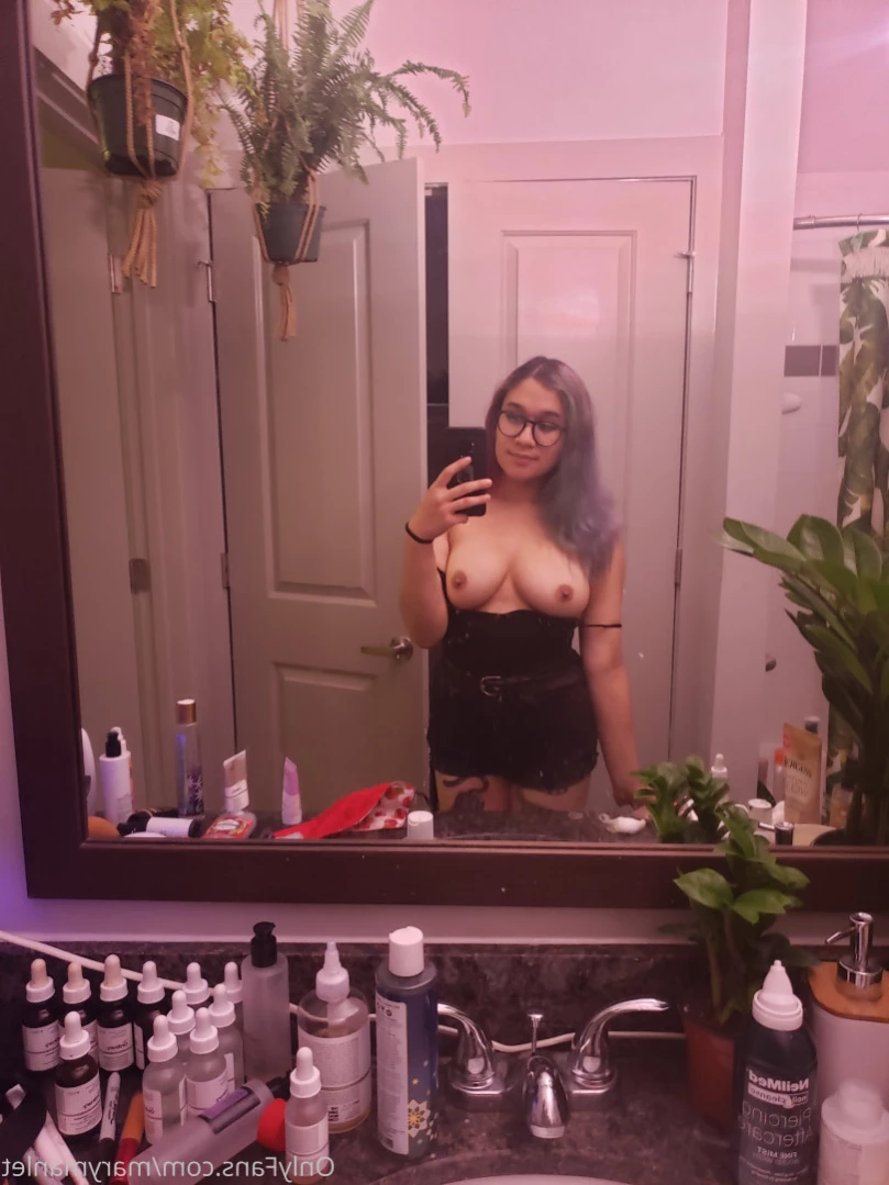 MaryAnn B. [ marymanlet ] Onlyfans leaked photo 12735550 on Hotleaks.tv