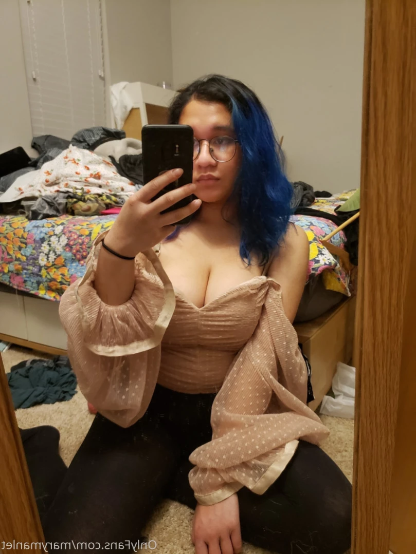MaryAnn B. [ marymanlet ] Onlyfans leaked photo 13691693 on Hotleaks.tv