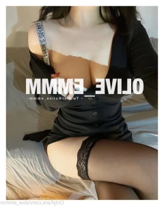 938657