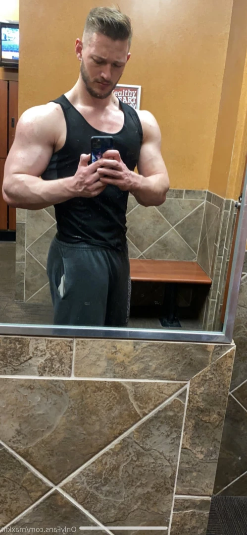 Max K [ maxkfit ] Onlyfans leaked photo 11225110 on Hotleaks.tv