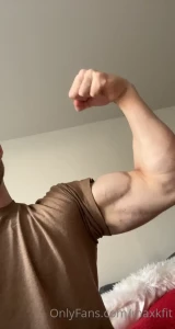 Max K [ maxkfit ] Onlyfans leaked video 14848176 on Hotleaks.tv