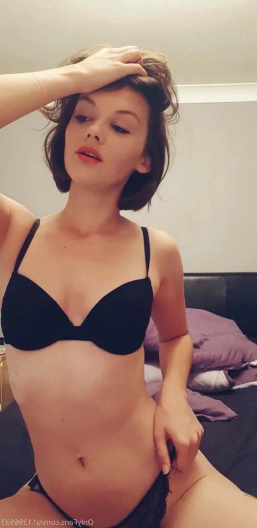M model [ mcmodel ] Onlyfans leaked photo 11030000 on Hotleaks.tv