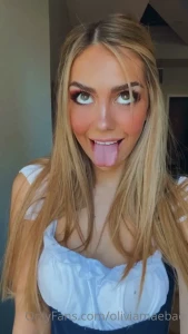 1892021