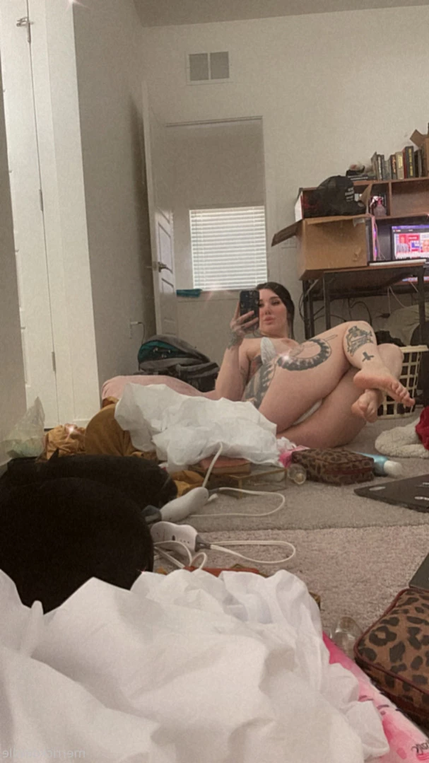 𝔅𝔲𝔤𝔞𝔱𝔱𝔦 𝔗𝔥𝔬𝔱𝔱𝔦𝔢 [ merrickdeville ] Onlyfans leaked photo 12546452 on Hotleaks.tv