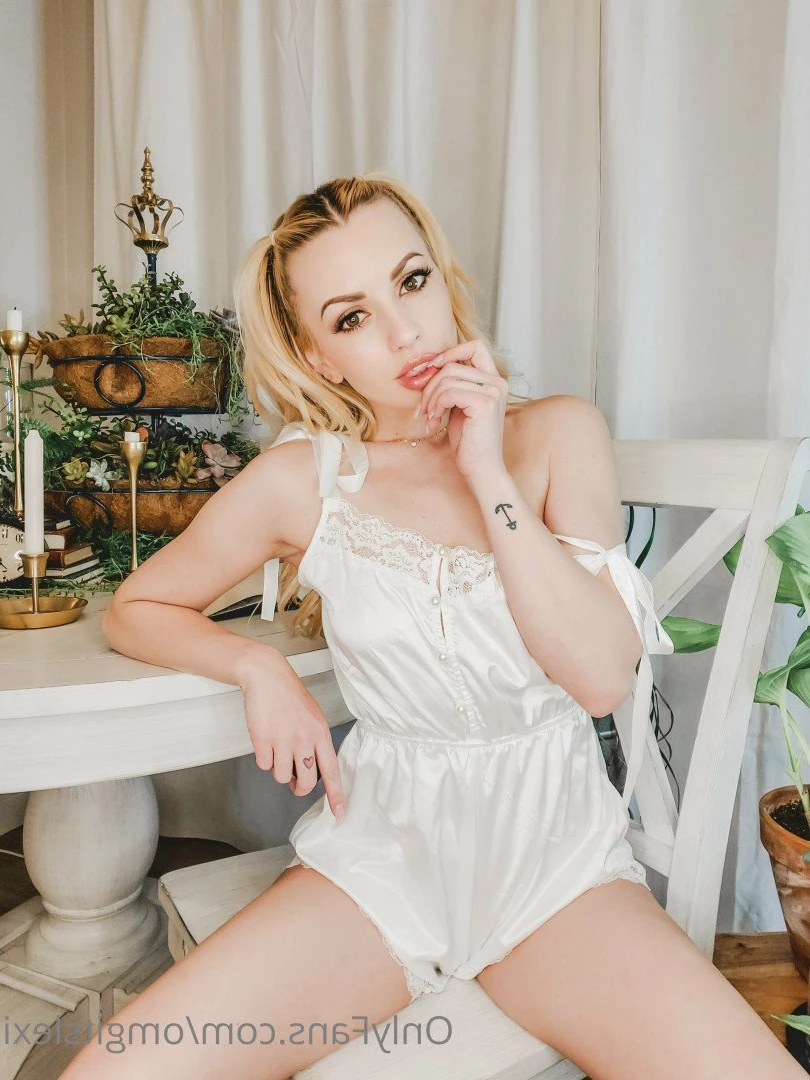 Lexi Belle [ omgitslexi ] Onlyfans leaked photo 2453109 on Hotleaks.tv