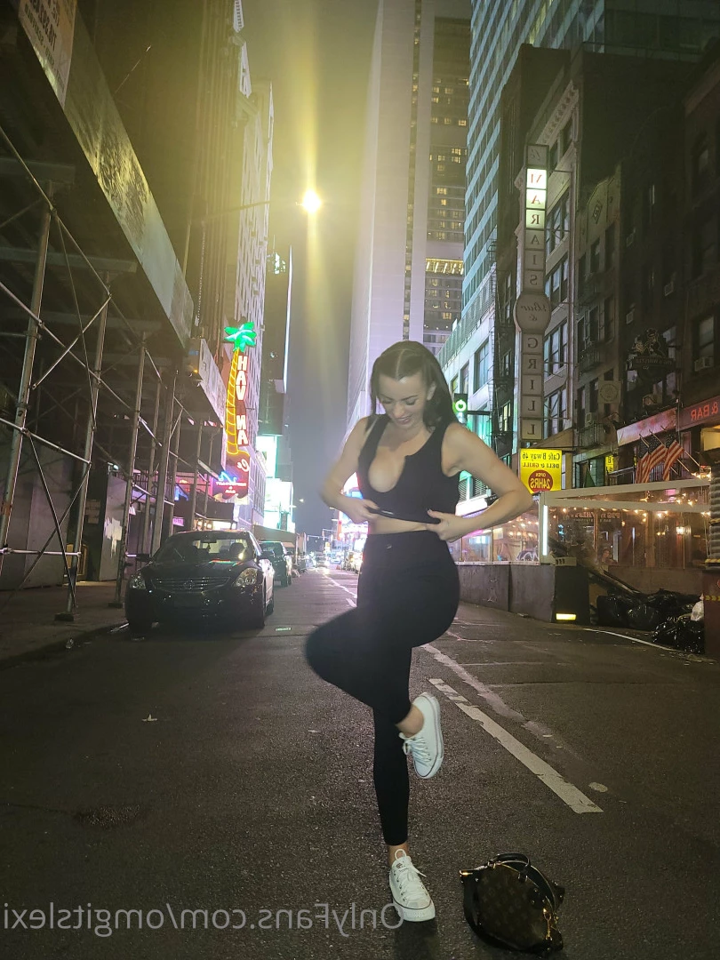 Lexi Belle [ omgitslexi ] Onlyfans leaked photo 6553383 on Hotleaks.tv