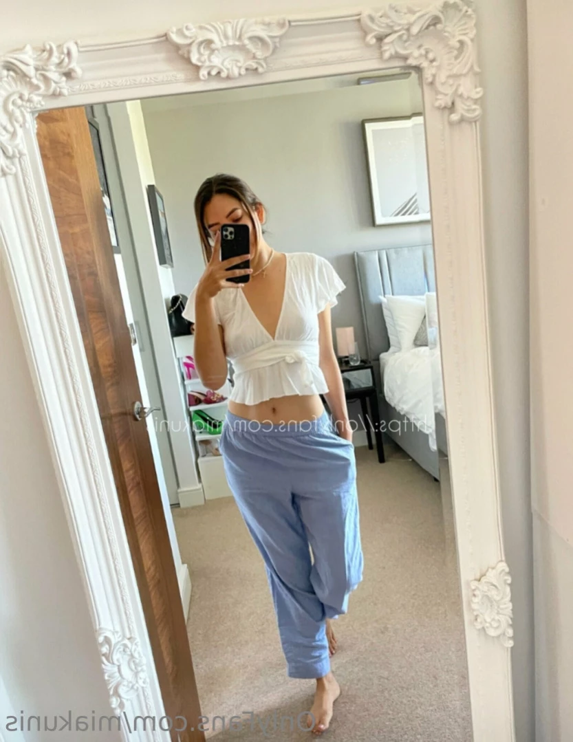 M I A - K U N I S 🌸 [ miakunis ] Onlyfans leaked photo 13721992 on Hotleaks.tv