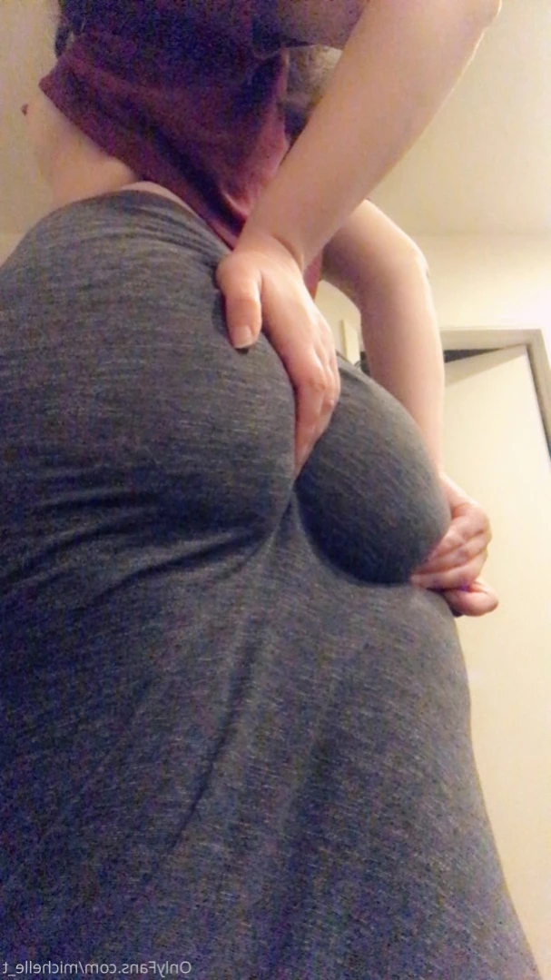 Michelle T. [ michelle_t ] Onlyfans leaked photo 16220100 on Hotleaks.tv