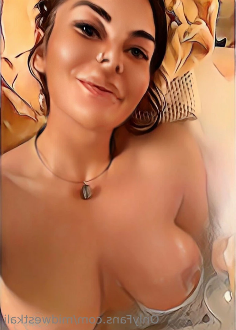 Midwest Kali [ midwestkali ] Onlyfans leaked photo 11161033 on Hotleaks.tv