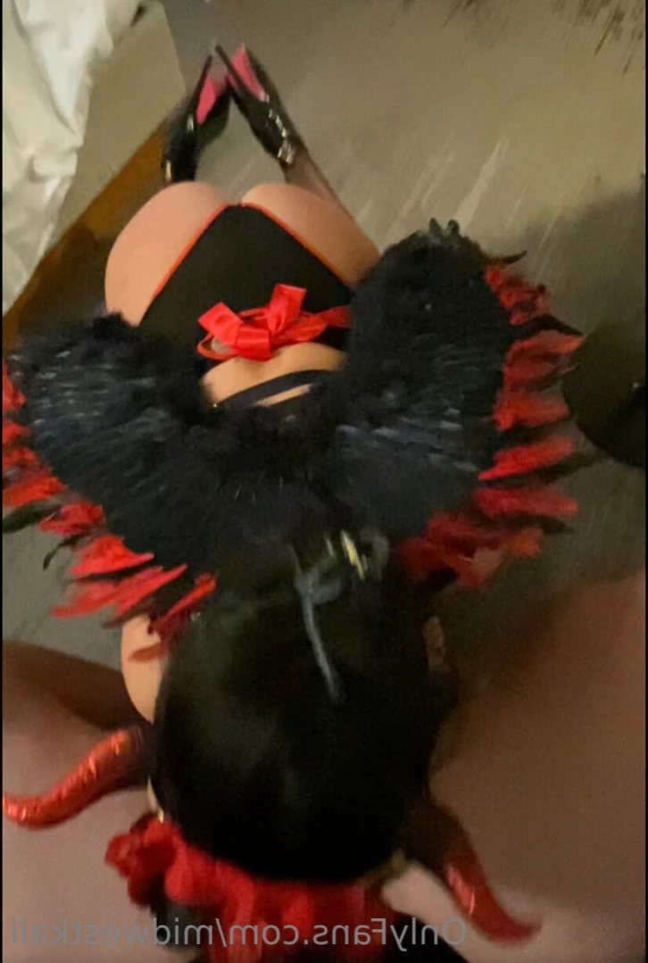 Midwest Kali [ midwestkali ] Onlyfans leaked photo 12106731 on Hotleaks.tv