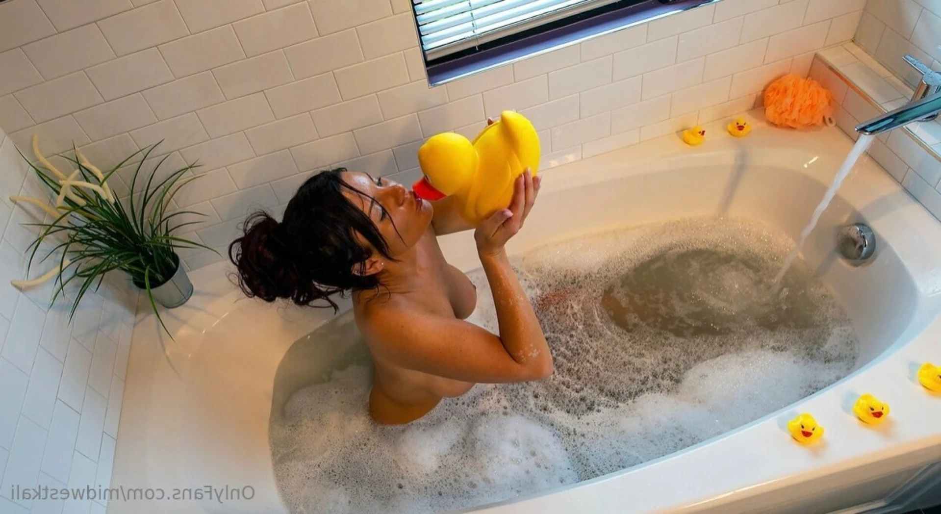 Midwest Kali [ midwestkali ] Onlyfans leaked photo 15913269 on Hotleaks.tv