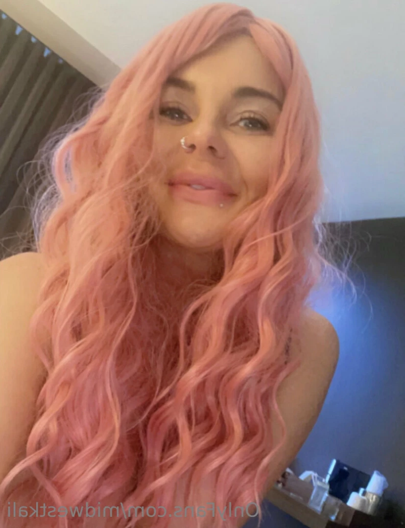 Midwest Kali [ midwestkali ] Onlyfans leaked photo 16297891 on Hotleaks.tv