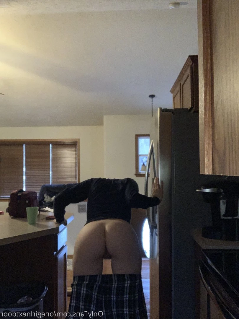  [ onegirlnextdoor ] Onlyfans leaked photo 4626370 on Hotleaks.tv