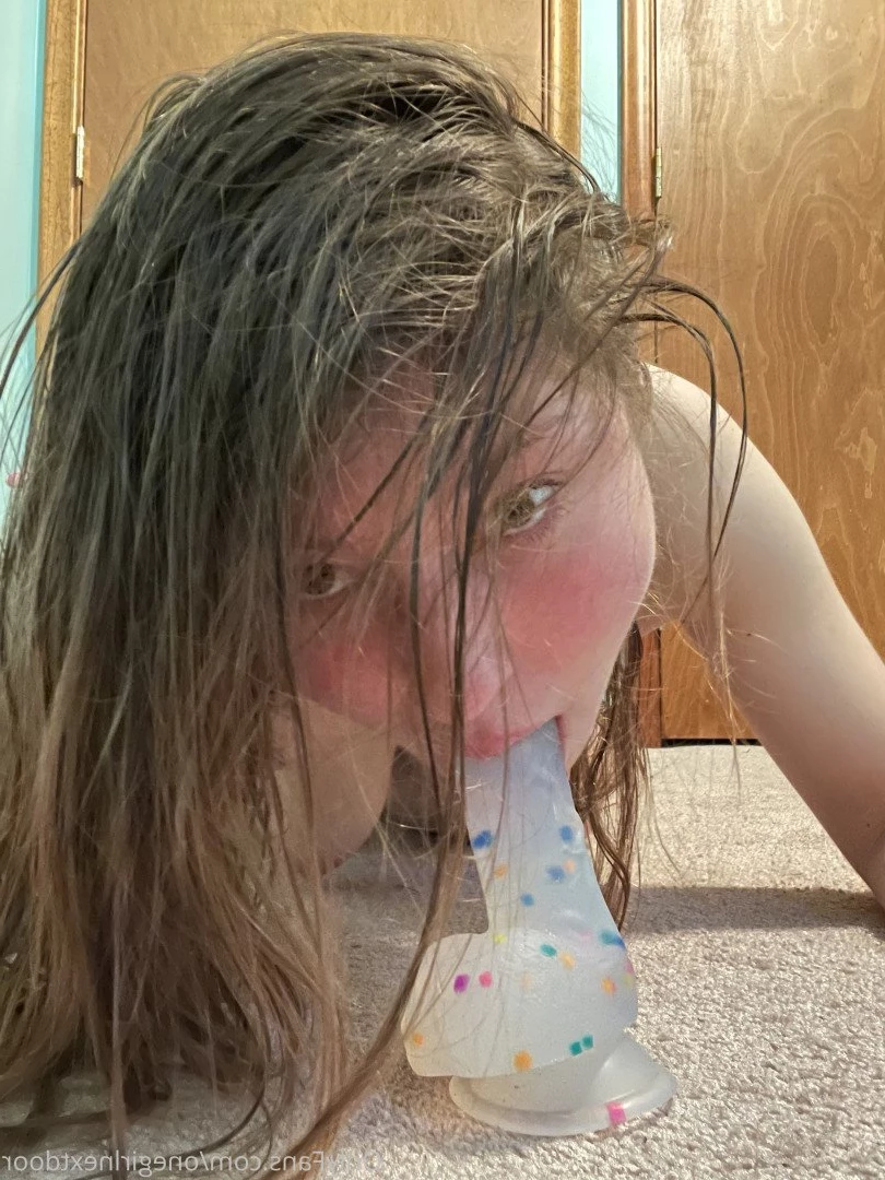  [ onegirlnextdoor ] Onlyfans leaked photo 4640670 on Hotleaks.tv