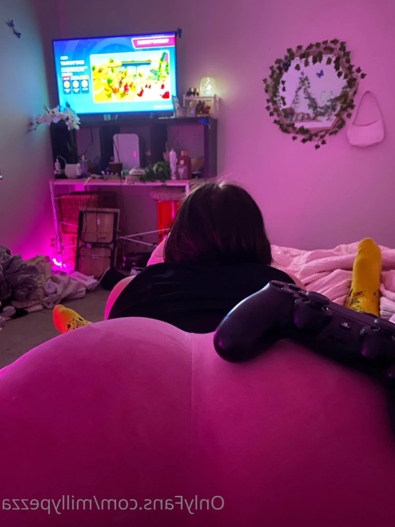 Mila [ millypezza ] Onlyfans leaked photo 11162496 on Hotleaks.tv