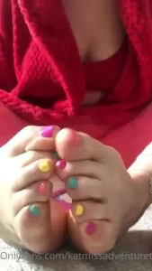 AdventuretoesKat [ missadventuretoeskat ] Onlyfans leaked video 18087971 on Hotleaks.tv