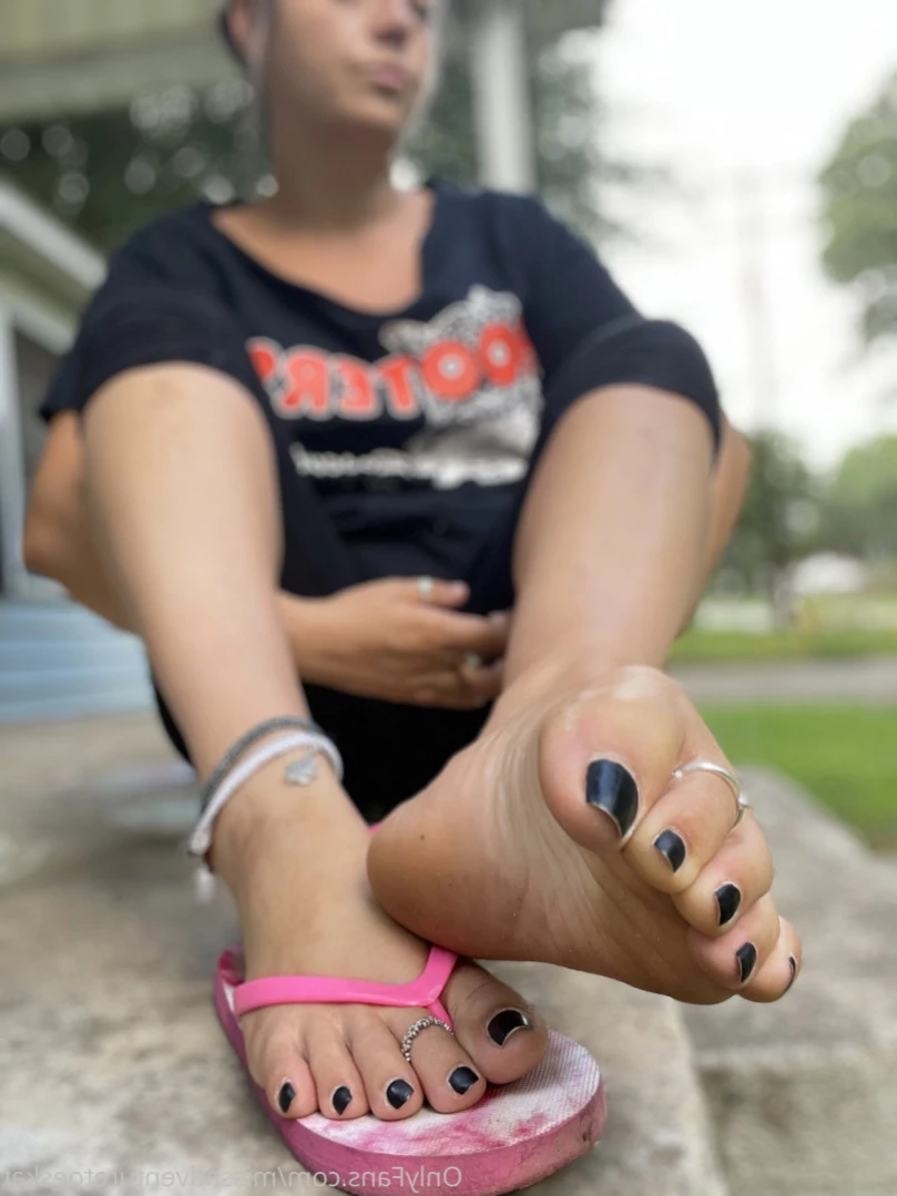 AdventuretoesKat [ missadventuretoeskat ] Onlyfans leaked photo 10965274 on Hotleaks.tv