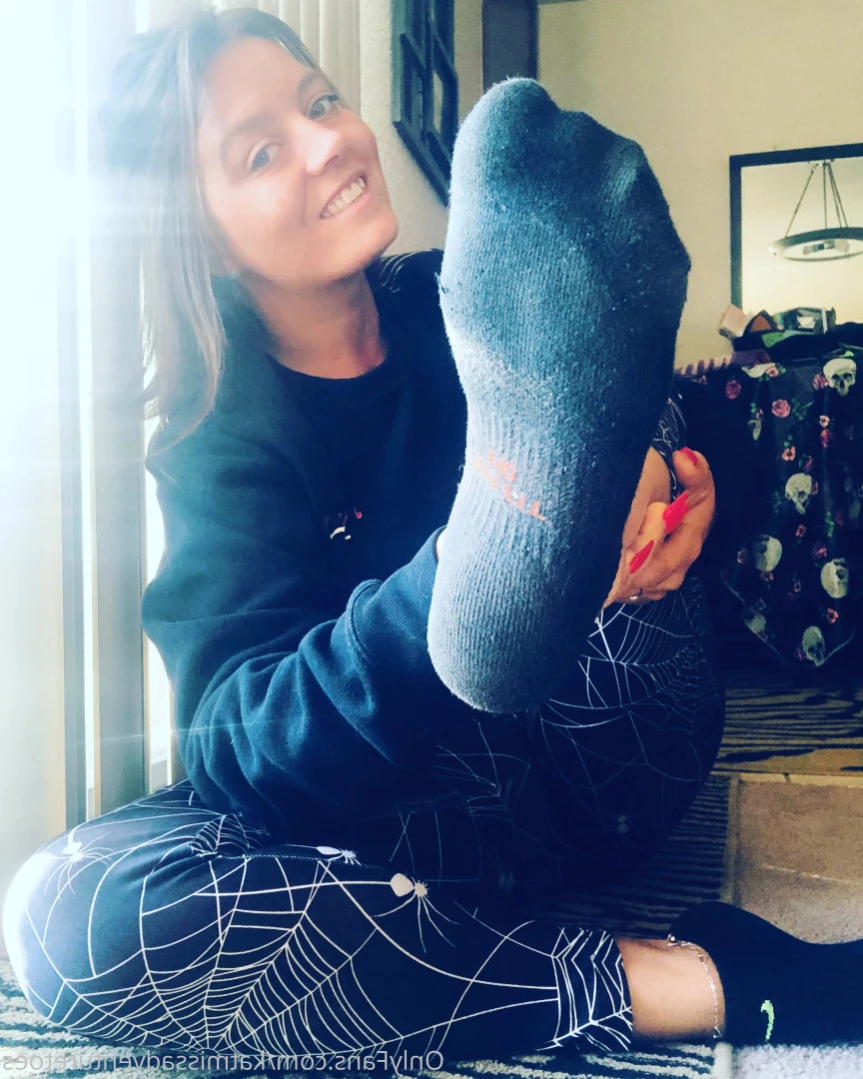 AdventuretoesKat [ missadventuretoeskat ] Onlyfans leaked photo 10975863 on Hotleaks.tv