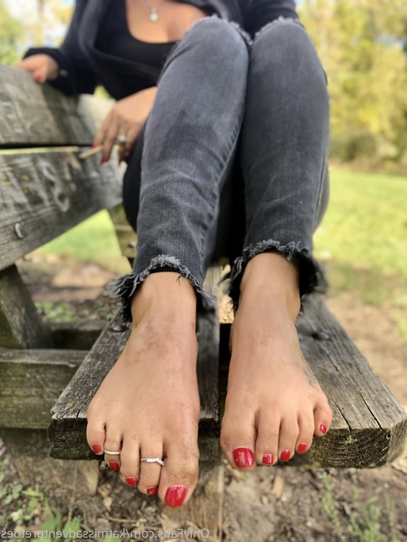 AdventuretoesKat [ missadventuretoeskat ] Onlyfans leaked photo 10989075 on Hotleaks.tv
