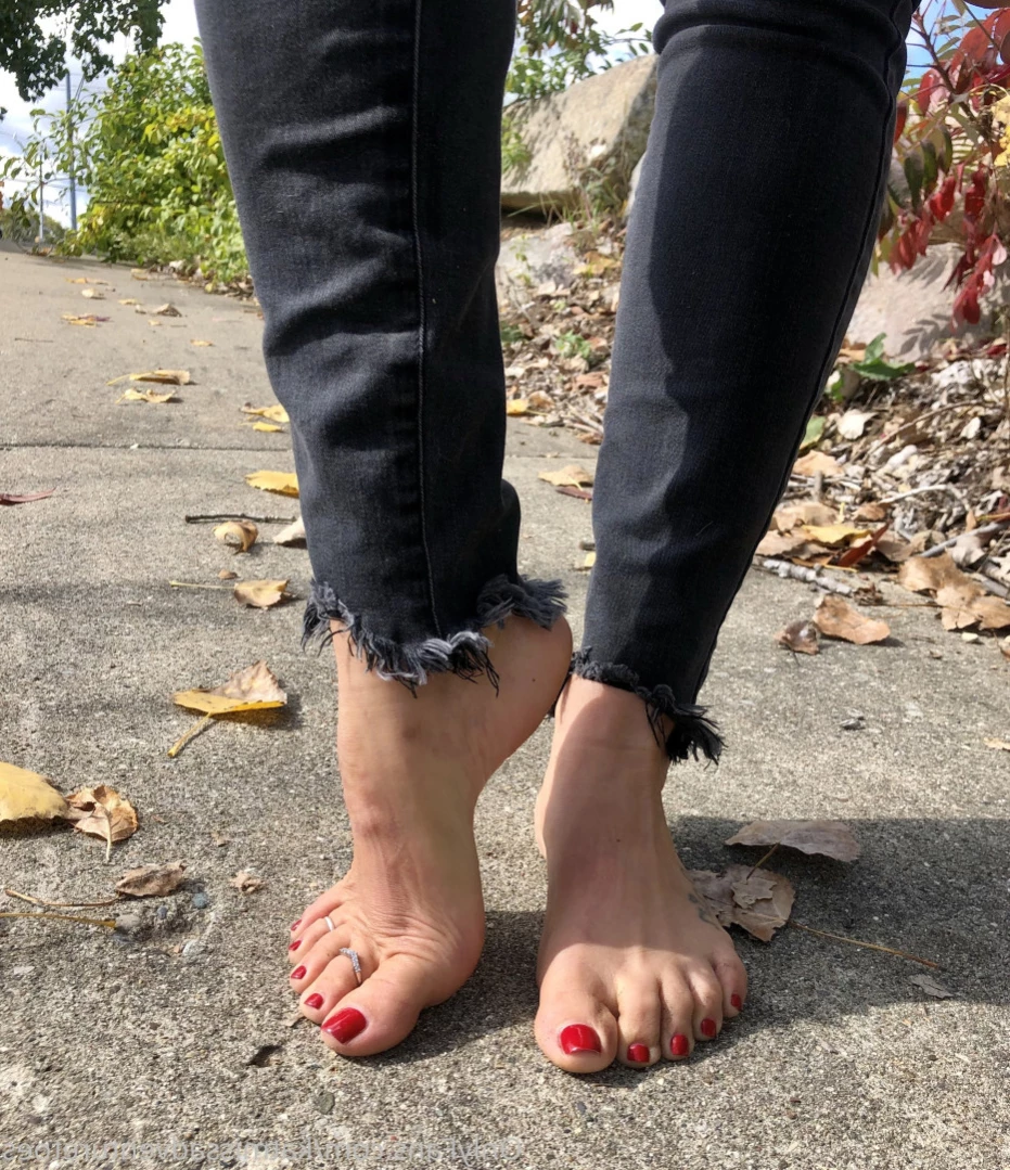 AdventuretoesKat [ missadventuretoeskat ] Onlyfans leaked photo 11174220 on Hotleaks.tv