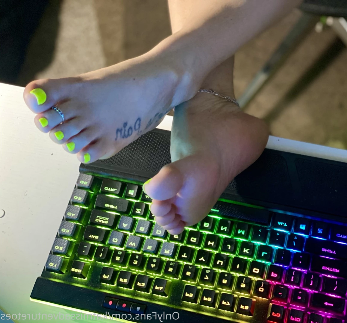 AdventuretoesKat [ missadventuretoeskat ] Onlyfans leaked photo 11174262 on Hotleaks.tv
