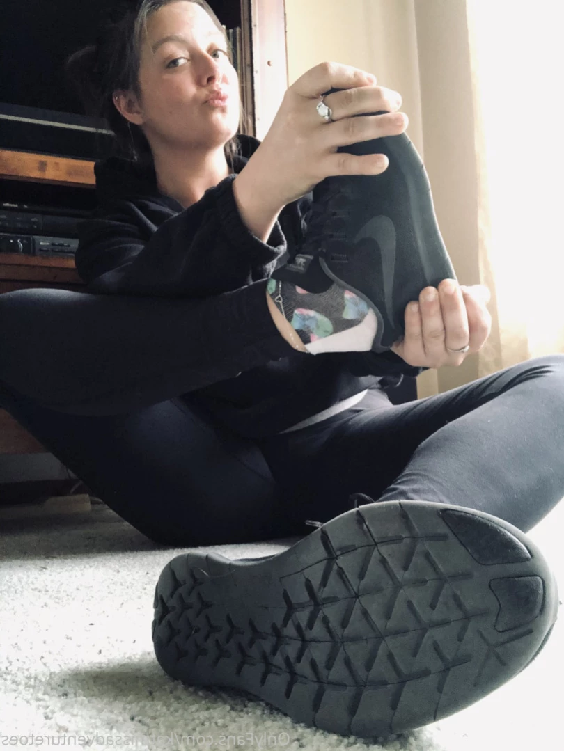 AdventuretoesKat [ missadventuretoeskat ] Onlyfans leaked photo 11174313 on Hotleaks.tv