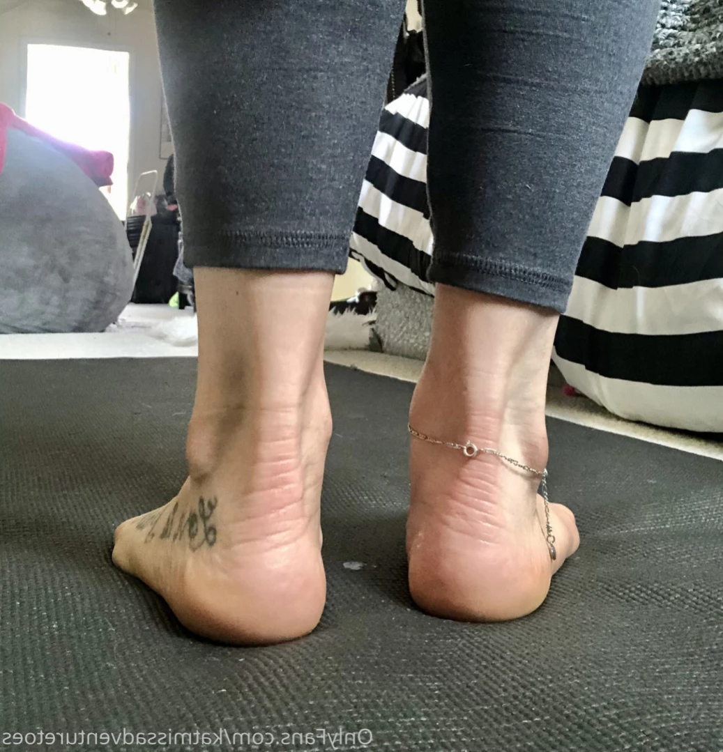 AdventuretoesKat [ missadventuretoeskat ] Onlyfans leaked photo 11174382 on Hotleaks.tv