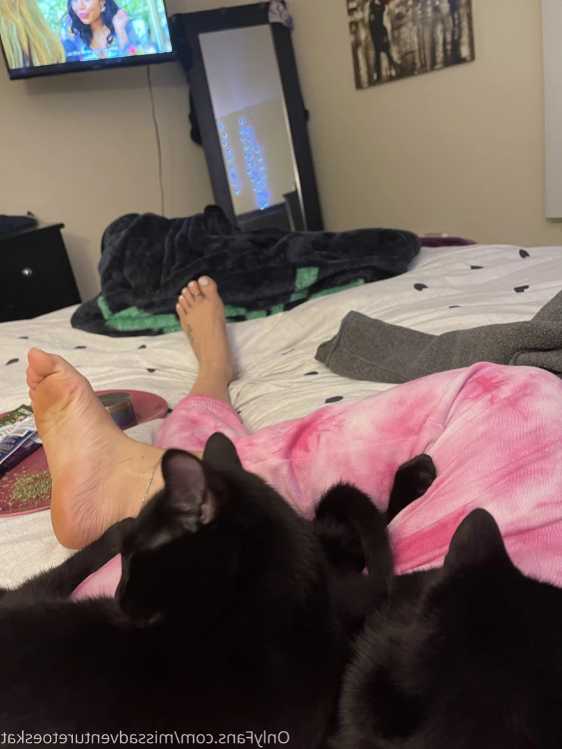 AdventuretoesKat [ missadventuretoeskat ] Onlyfans leaked photo 11174396 on Hotleaks.tv