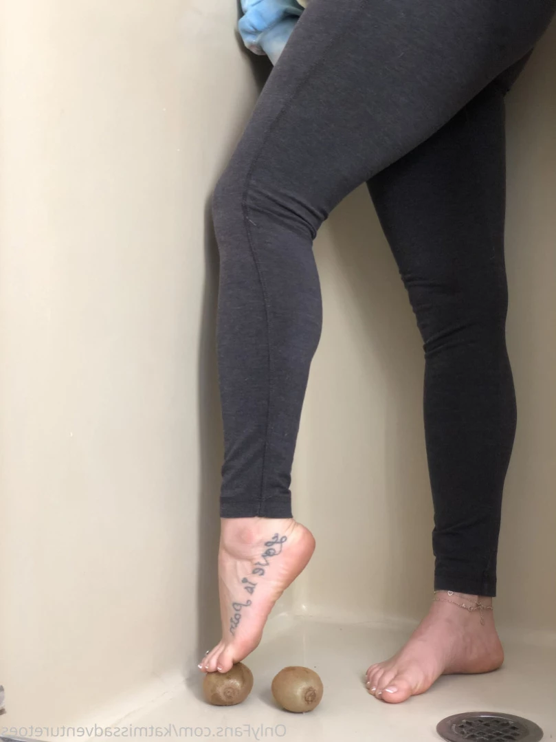 AdventuretoesKat [ missadventuretoeskat ] Onlyfans leaked photo 11174486 on Hotleaks.tv