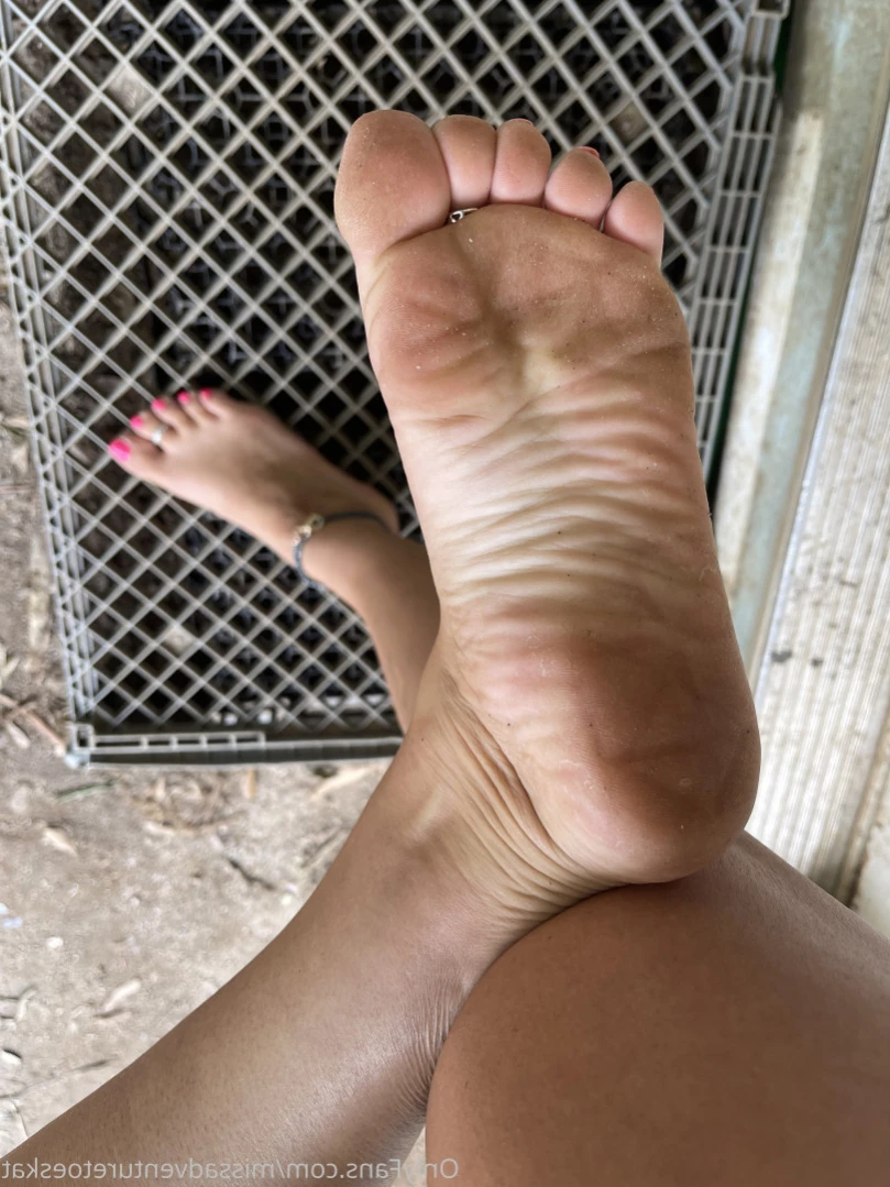 AdventuretoesKat [ missadventuretoeskat ] Onlyfans leaked photo 11174768 on Hotleaks.tv