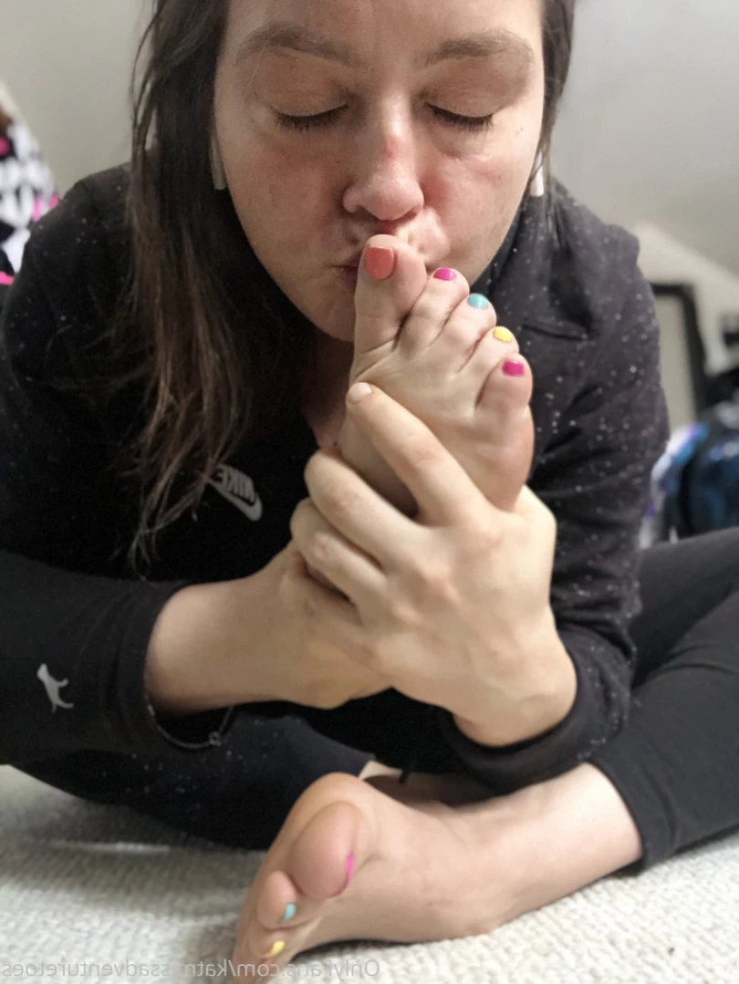 AdventuretoesKat [ missadventuretoeskat ] Onlyfans leaked photo 11174880 on Hotleaks.tv