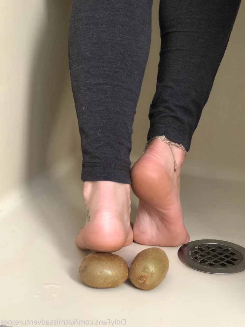 AdventuretoesKat [ missadventuretoeskat ] Onlyfans leaked photo 11175199 on Hotleaks.tv