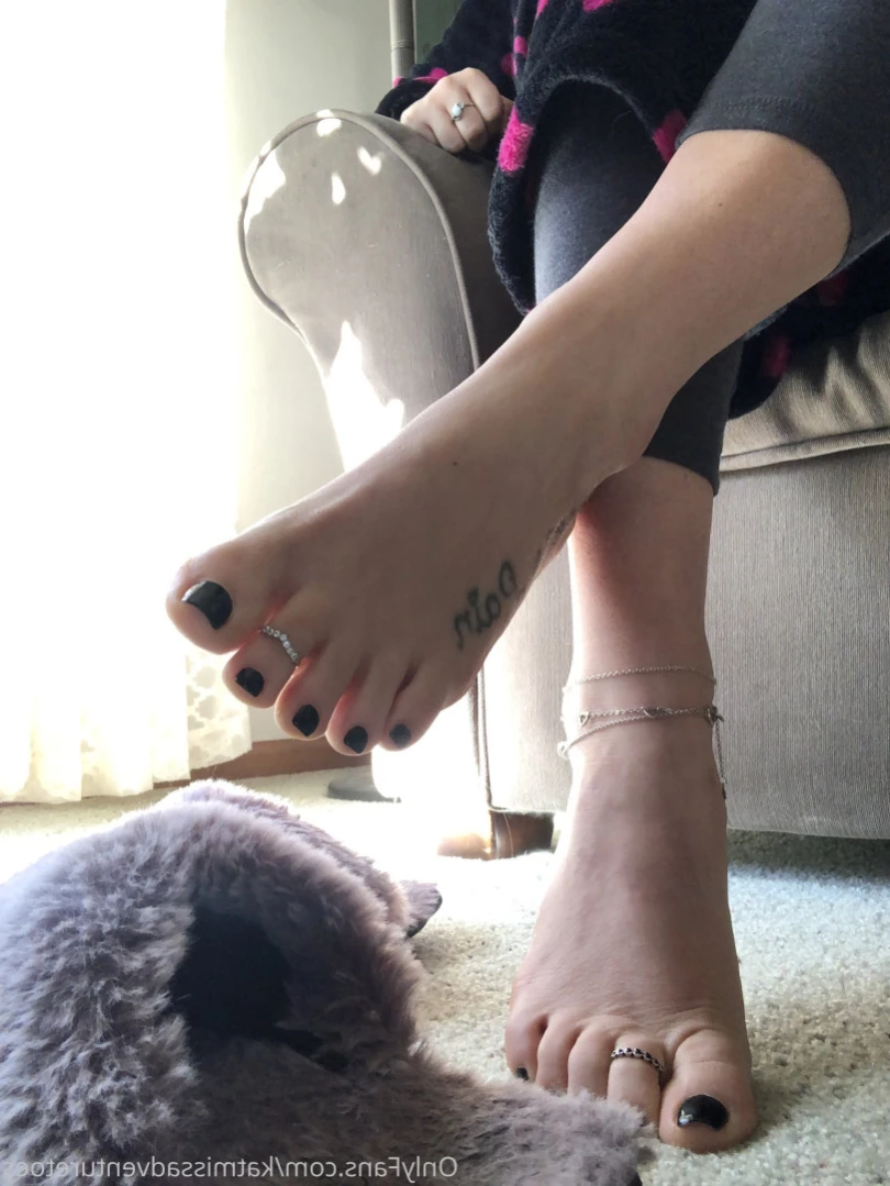 AdventuretoesKat [ missadventuretoeskat ] Onlyfans leaked photo 11175221 on Hotleaks.tv