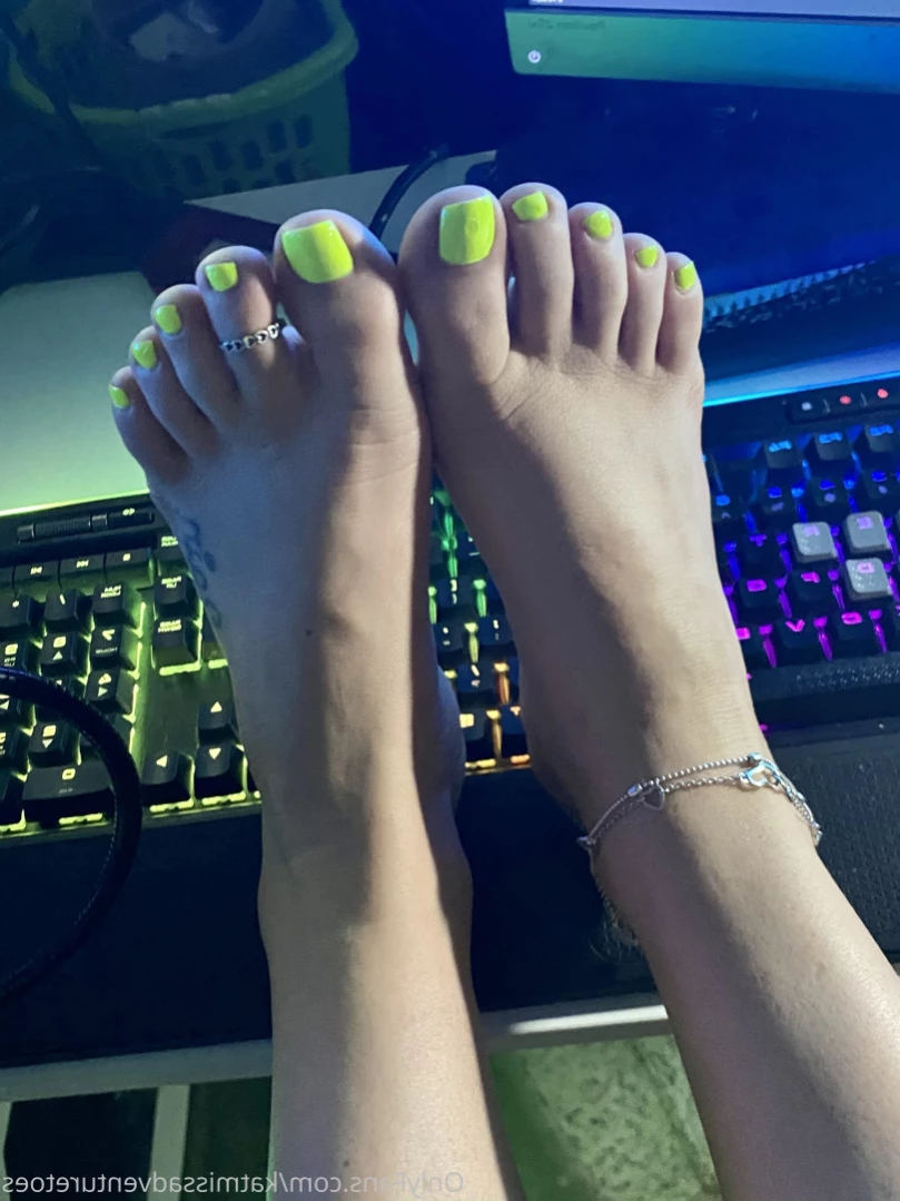 AdventuretoesKat [ missadventuretoeskat ] Onlyfans leaked photo 11176394 on Hotleaks.tv