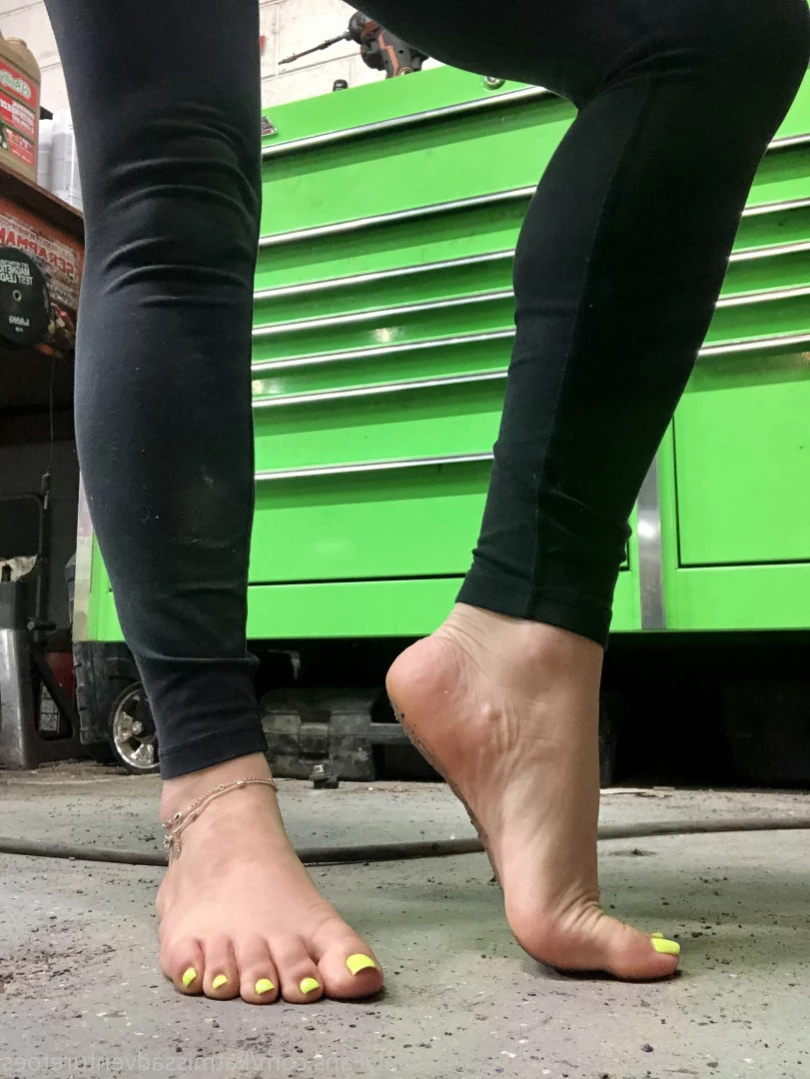 AdventuretoesKat [ missadventuretoeskat ] Onlyfans leaked photo 11176429 on Hotleaks.tv