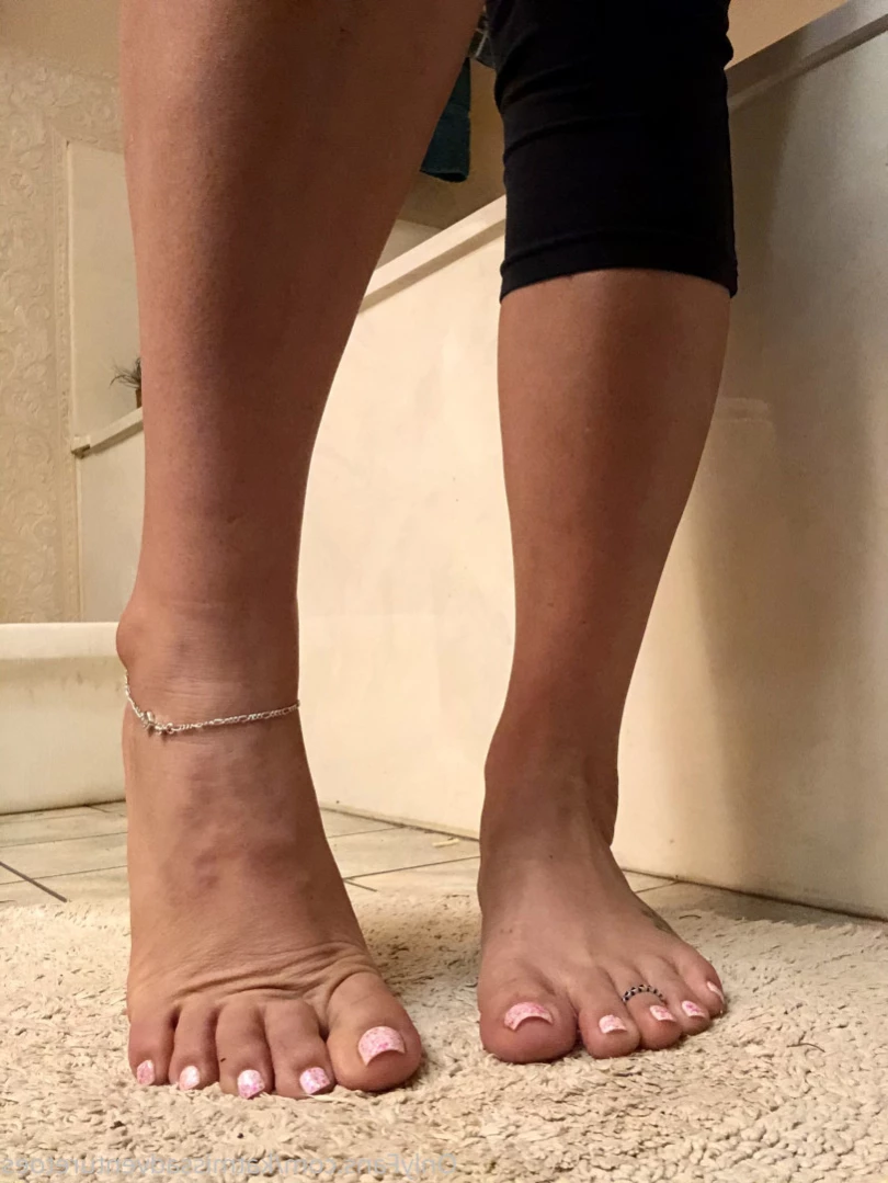 AdventuretoesKat [ missadventuretoeskat ] Onlyfans leaked photo 11479227 on Hotleaks.tv