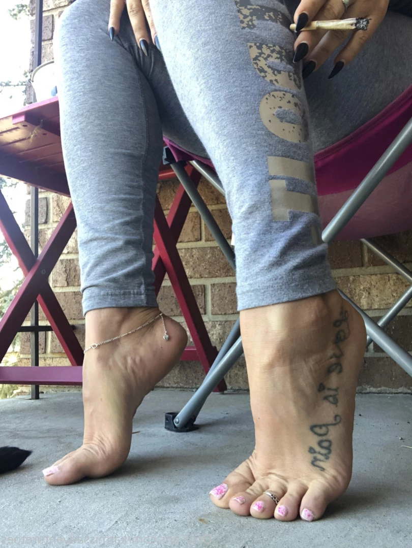 AdventuretoesKat [ missadventuretoeskat ] Onlyfans leaked photo 13032065 on Hotleaks.tv