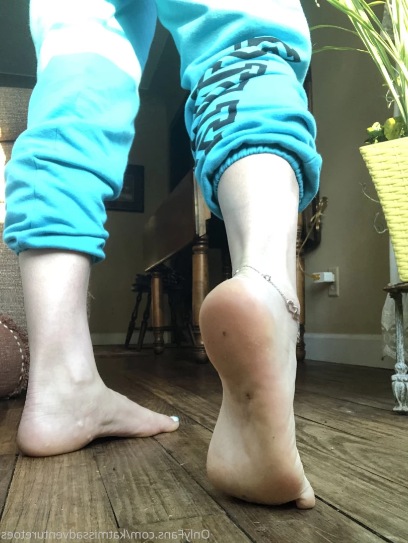 AdventuretoesKat [ missadventuretoeskat ] Onlyfans leaked photo 13475386 on Hotleaks.tv