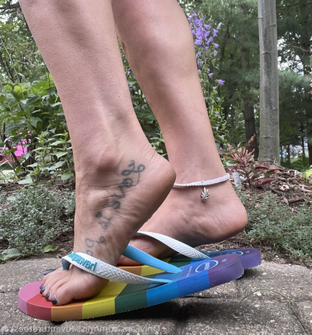 AdventuretoesKat [ missadventuretoeskat ] Onlyfans leaked photo 13682693 on Hotleaks.tv