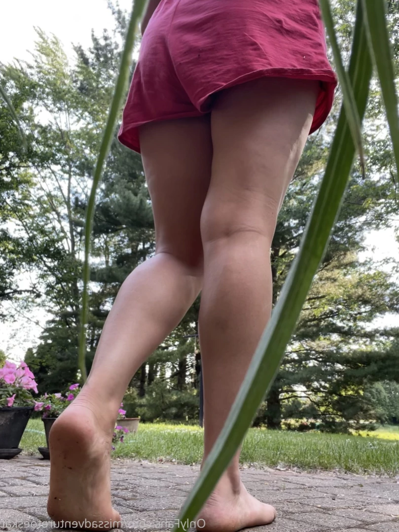 AdventuretoesKat [ missadventuretoeskat ] Onlyfans leaked photo 15502467 on Hotleaks.tv
