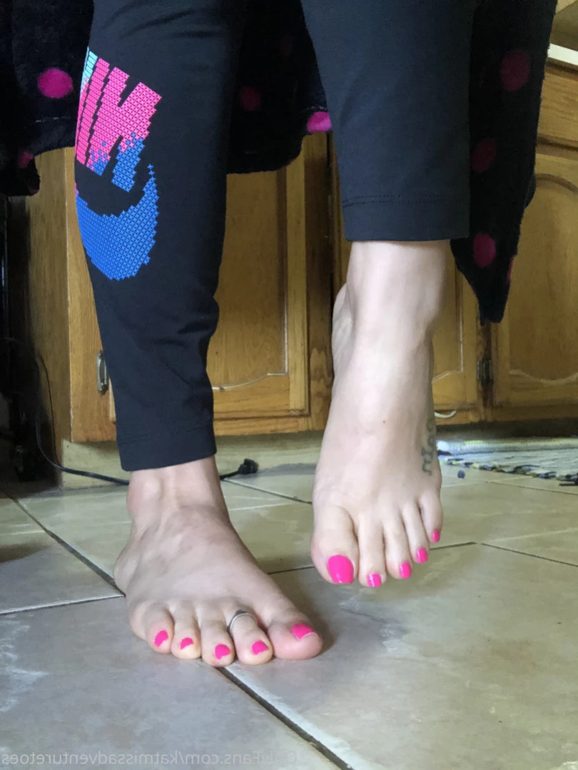 AdventuretoesKat [ missadventuretoeskat ] Onlyfans leaked photo 16320909 on Hotleaks.tv