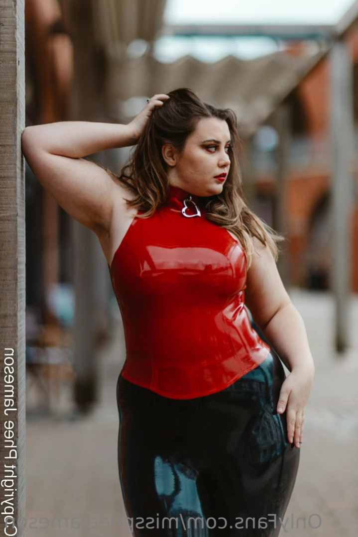 Phee Jameson [ misspheejameson ] Onlyfans leaked photo 11817519 on Hotleaks.tv