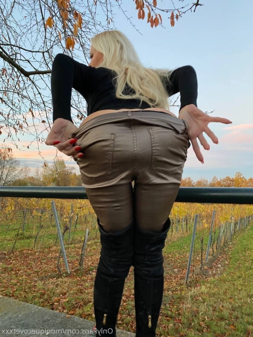 Monique Covet [ moniquecovetxxx ] Onlyfans leaked photo 11159867 on Hotleaks.tv