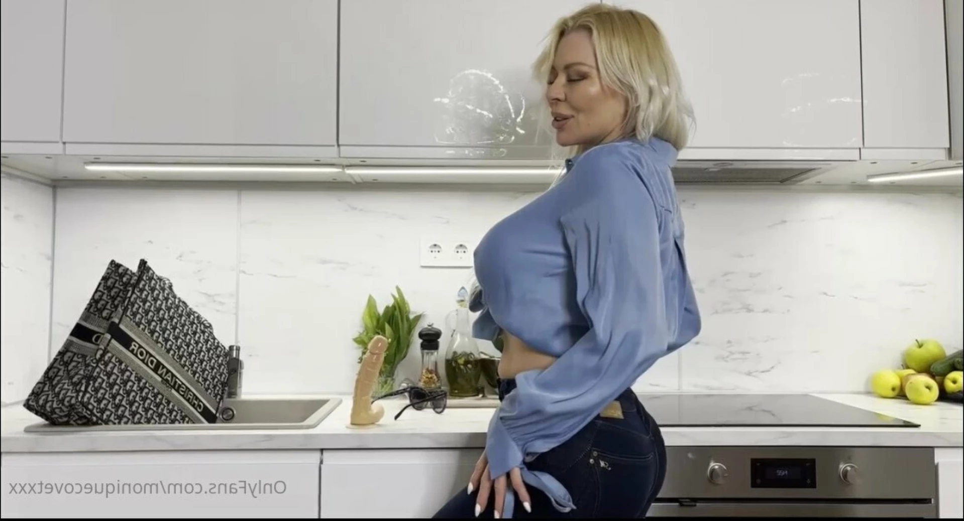 Monique Covet [ moniquecovetxxx ] Onlyfans leaked photo 12521285 on Hotleaks.tv