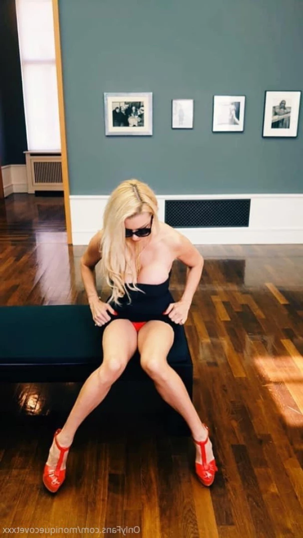 Monique Covet [ moniquecovetxxx ] Onlyfans leaked photo 15288745 on Hotleaks.tv