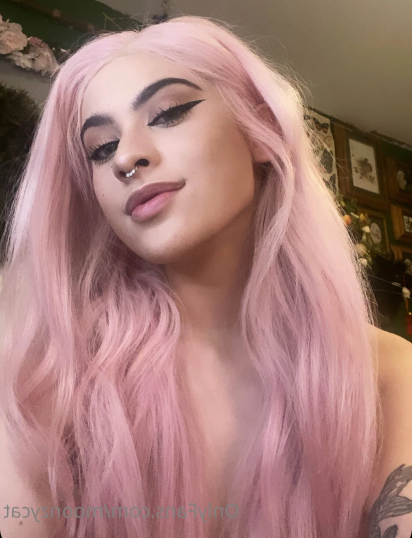 Moonzy [ moonzycat ] Onlyfans leaked photo 13469358 on Hotleaks.tv