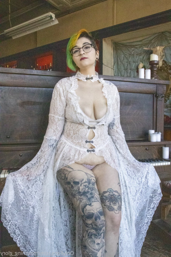 mourning_glory Onlyfans leaked photo 15430130 on Hotleaks.tv