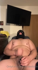 16197773