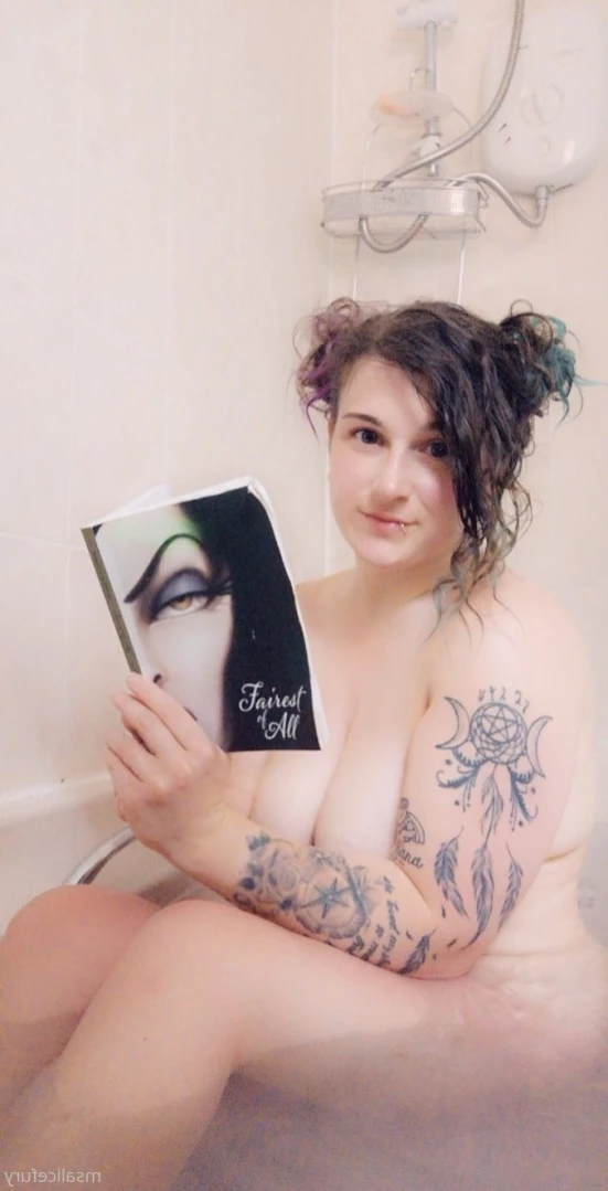 Pregnant Mama Ms Alice Fury VIP [ pregnantmamamsalicefury ] Onlyfans leaked photo 11171041 on Hotleaks.tv
